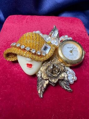 Brooch Pin Gold White Red Lady Hat  Bonetto Watch Clock Vintage